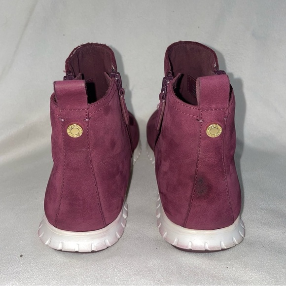 Cole Haan Zerogrand Side Zip Boots size 8 - Picture 3 of 10